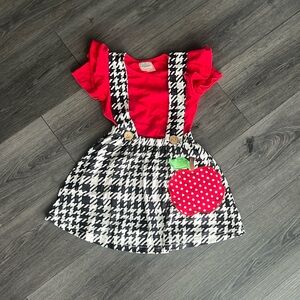 Back to school Boutique Apple outfit size L fits like 6/7
